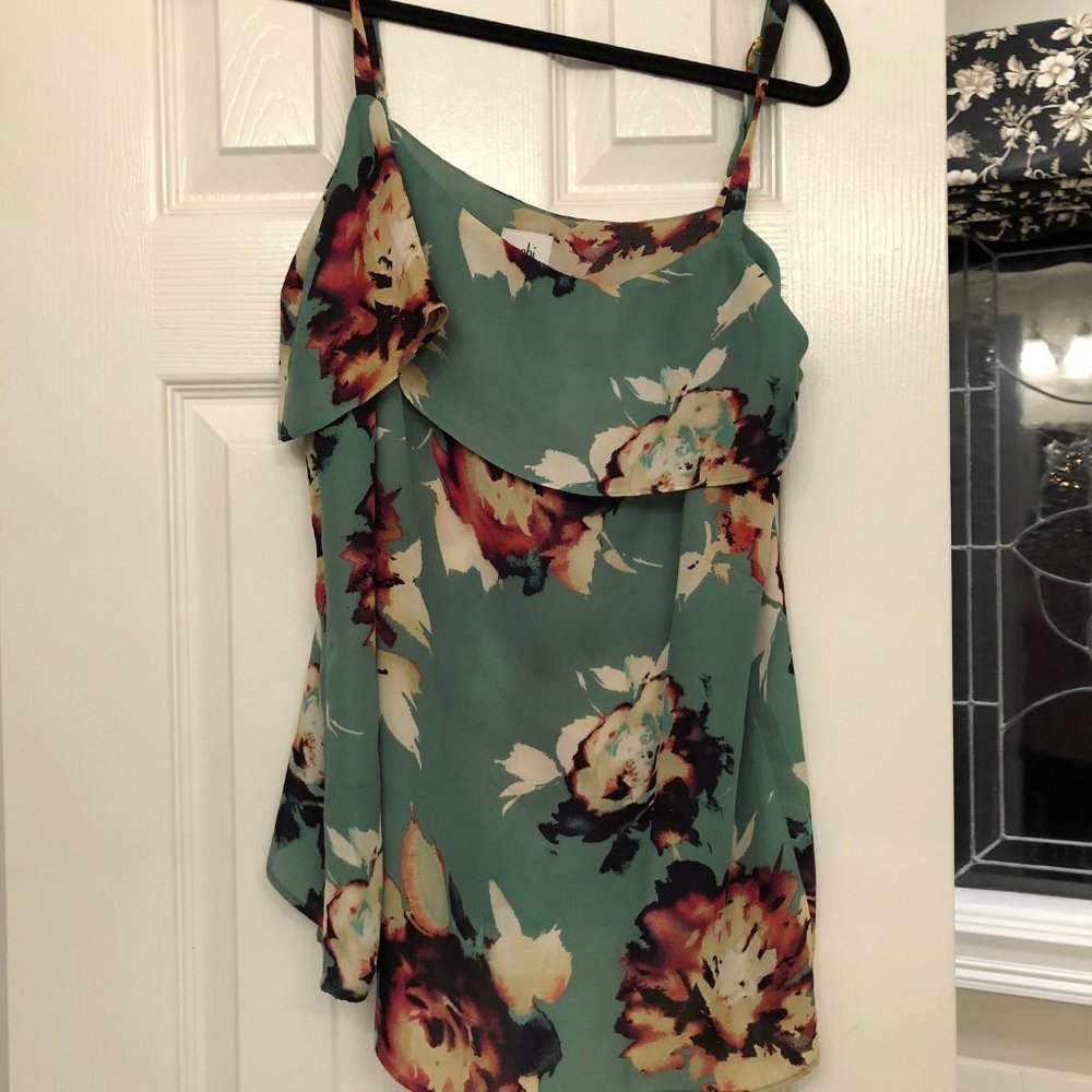 CAbi Green Bloom Floral Cami - EUC - Size Medium